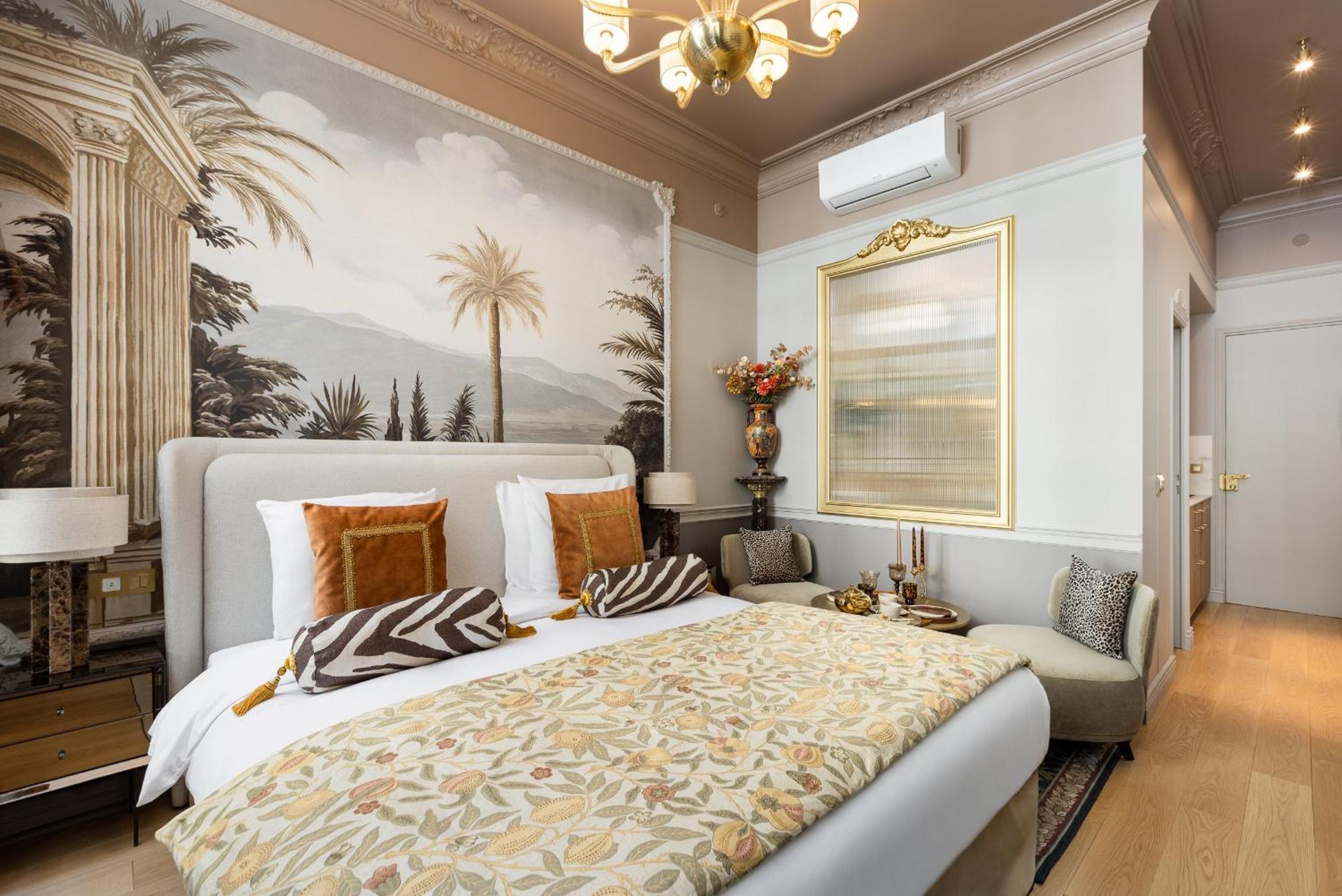Apartment The Donatella - Champs Elysees *