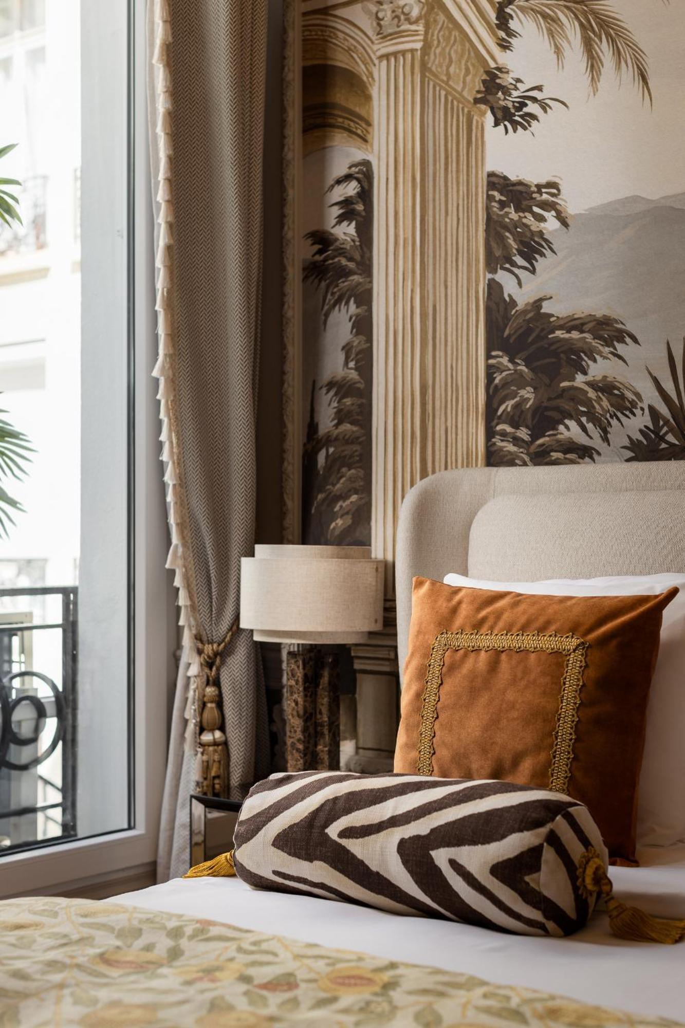Apartment The Donatella - Champs Elysees Paris